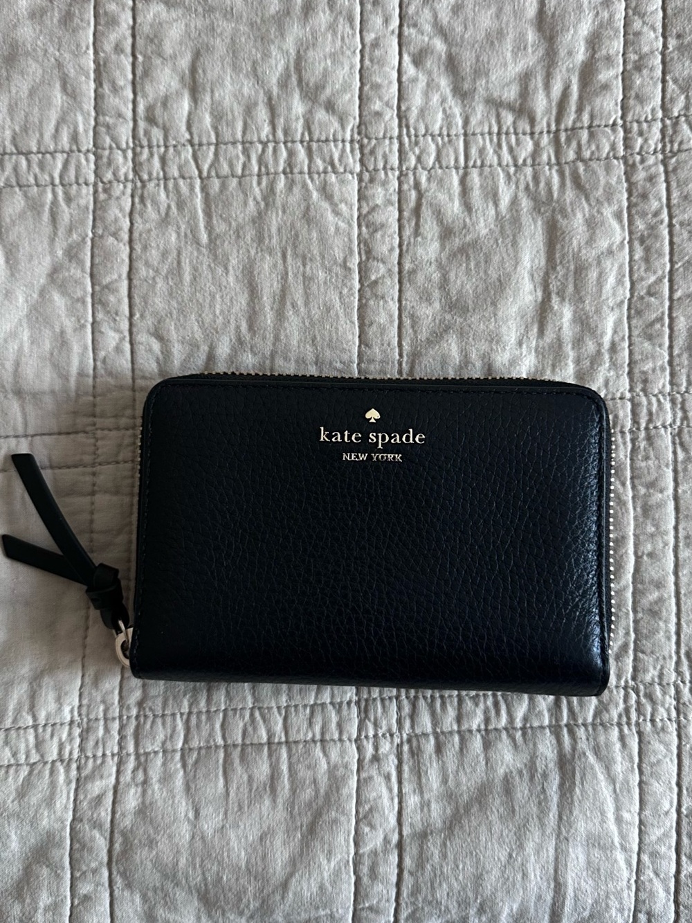 kate spade Black Pebbled Leather Zip Wallet with Gold Logo